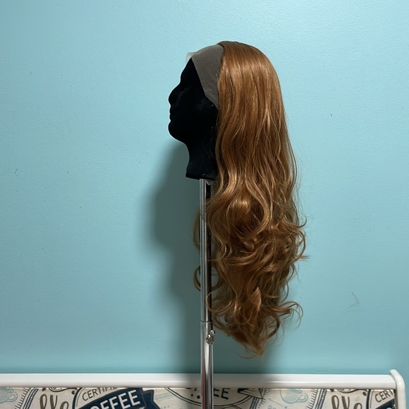 Lacefront ginger wig 22” - Picture 2 of 6